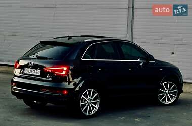 Внедорожник / Кроссовер Audi Q3 2016 в 