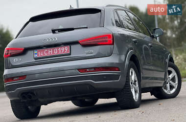 Внедорожник / Кроссовер Audi Q3 2015 в 