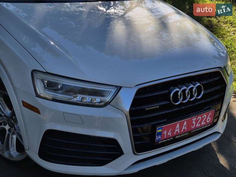 Внедорожник / Кроссовер Audi Q3 2016 в Львове