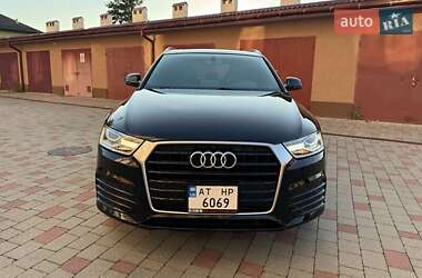 Позашляховик / Кросовер Audi Q3 2018 в 