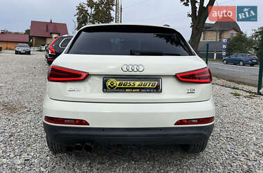 Внедорожник / Кроссовер Audi Q3 2012 в 