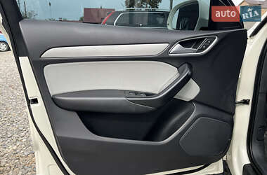 Внедорожник / Кроссовер Audi Q3 2012 в 