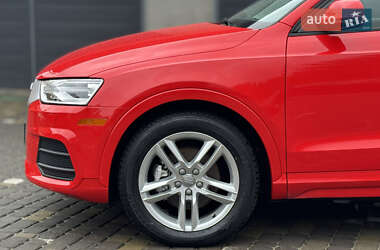 Позашляховик / Кросовер Audi Q3 2016 в 