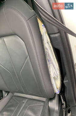 Позашляховик / Кросовер Audi Q3 2021 в 
