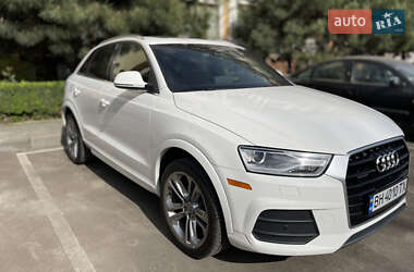 Позашляховик / Кросовер Audi Q3 2016 в Одесі
