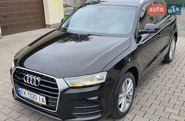 Позашляховик / Кросовер Audi Q3 2016 в 