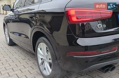 Позашляховик / Кросовер Audi Q3 2016 в 