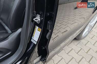 Позашляховик / Кросовер Audi Q3 2016 в 