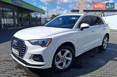 Внедорожник / Кроссовер Audi Q3 2019 в Одессе