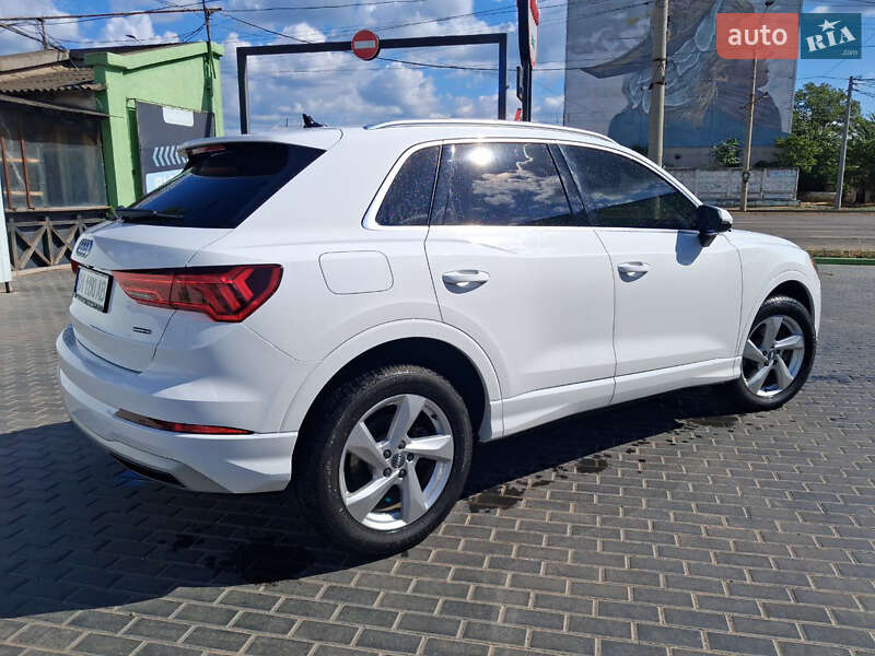 Внедорожник / Кроссовер Audi Q3 2019 в Одессе фото 6 Внедорожник / Кроссовер Audi Q3 2019 в Одессе