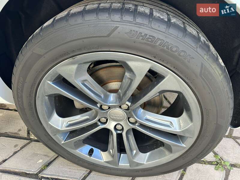 Внедорожник / Кроссовер Audi Q3 2016 в Дубно фото 27 Внедорожник / Кроссовер Audi Q3 2016 в Дубно