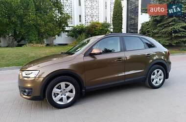 Внедорожник / Кроссовер Audi Q3 2012 в 
