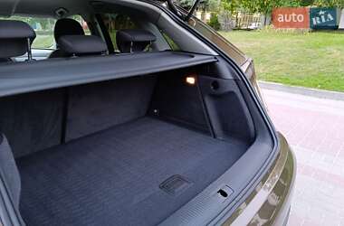 Внедорожник / Кроссовер Audi Q3 2012 в 