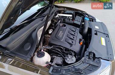 Внедорожник / Кроссовер Audi Q3 2012 в 