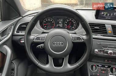 Внедорожник / Кроссовер Audi Q3 2016 в 