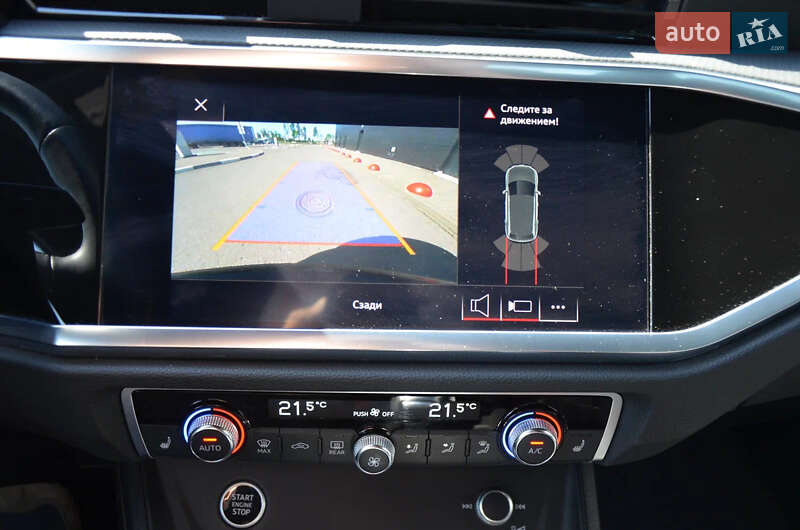 Внедорожник / Кроссовер Audi Q3 2022 в Киеве