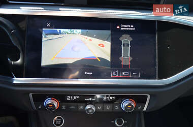 Внедорожник / Кроссовер Audi Q3 2022 в 