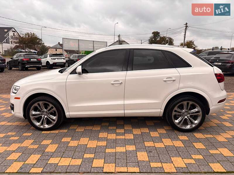 Внедорожник / Кроссовер Audi Q3 2015 в Львове