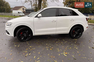 Позашляховик / Кросовер Audi Q3 2015 в 