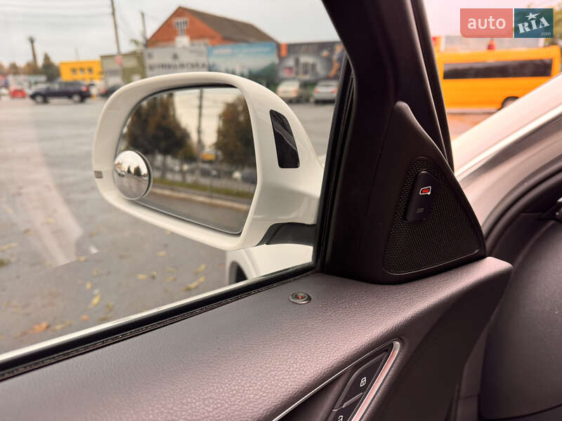 Внедорожник / Кроссовер Audi Q3 2015 в Виннице
