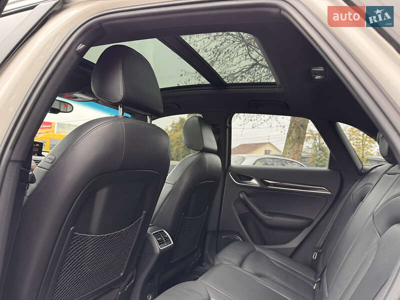Внедорожник / Кроссовер Audi Q3 2015 в Виннице