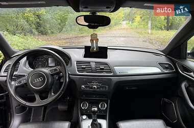Внедорожник / Кроссовер Audi Q3 2014 в 