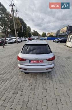 Внедорожник / Кроссовер Audi Q3 2015 в 