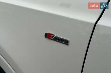 Внедорожник / Кроссовер Audi Q3 2018 в 