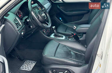 Внедорожник / Кроссовер Audi Q3 2018 в 