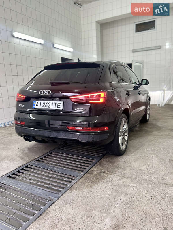 Позашляховик / Кросовер Audi Q3 2016 в Києві