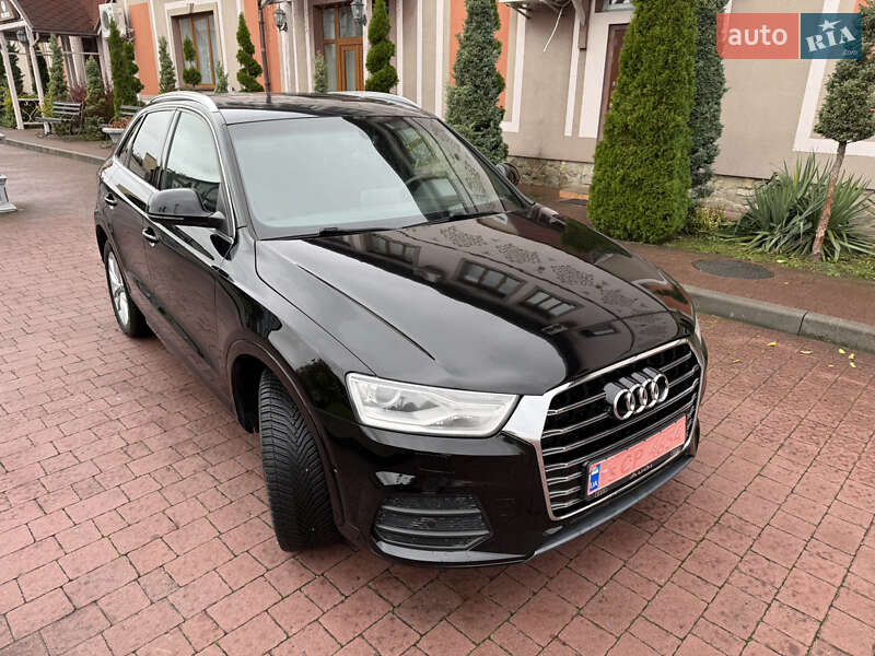 Внедорожник / Кроссовер Audi Q3 2016 в Стрые