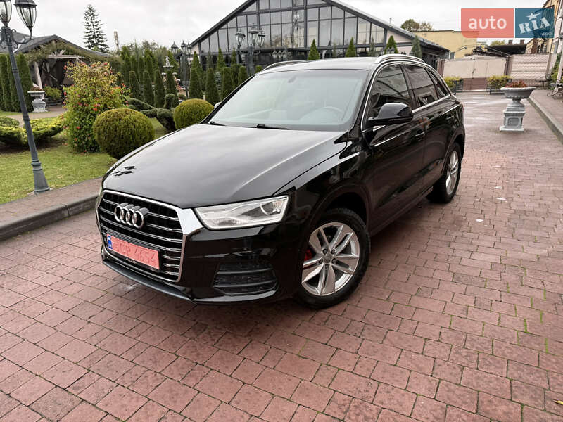 Внедорожник / Кроссовер Audi Q3 2016 в Стрые