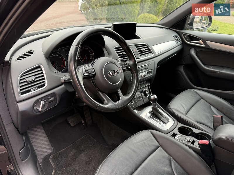 Внедорожник / Кроссовер Audi Q3 2016 в Стрые