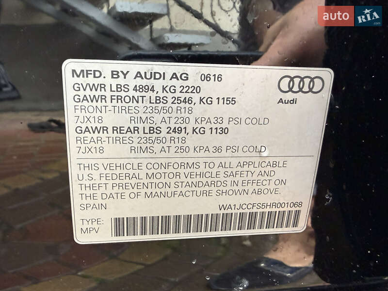 Внедорожник / Кроссовер Audi Q3 2016 в Стрые