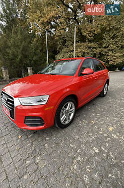 Внедорожник / Кроссовер Audi Q3 2016 в Черновцах