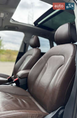 Внедорожник / Кроссовер Audi Q3 2012 в 