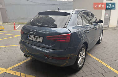 Внедорожник / Кроссовер Audi Q3 2015 в 