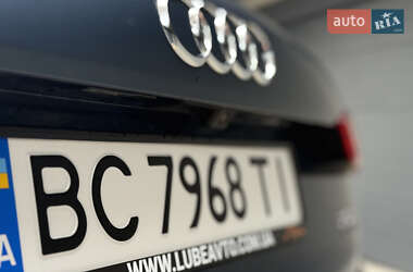 Внедорожник / Кроссовер Audi Q3 2015 в 