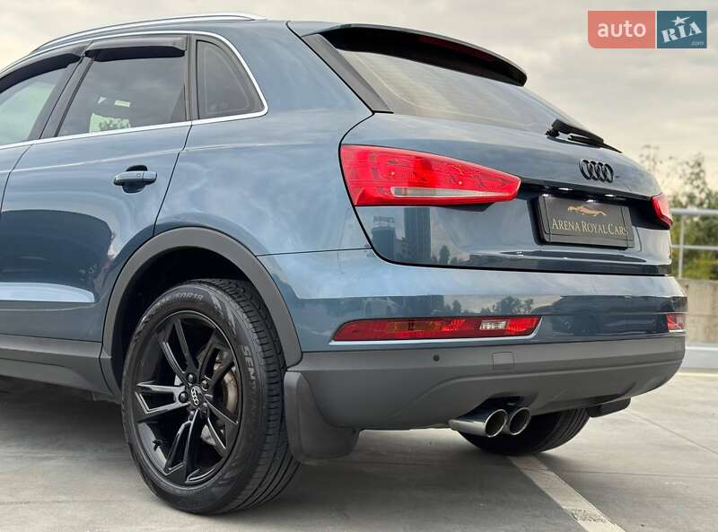 Позашляховик / Кросовер Audi Q3 2016 в Києві