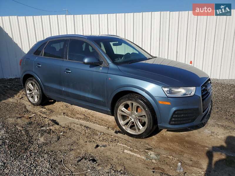 Позашляховик / Кросовер Audi Q3 2018 в Львові