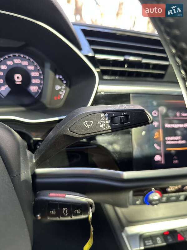 Позашляховик / Кросовер Audi Q3 2019 в Білогородці