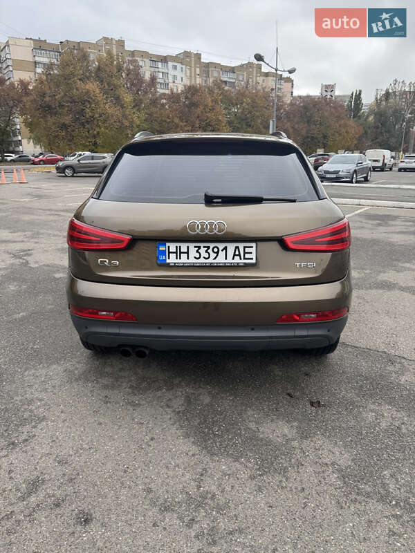 Внедорожник / Кроссовер Audi Q3 2014 в Киеве фото 7 Внедорожник / Кроссовер Audi Q3 2014 в Киеве