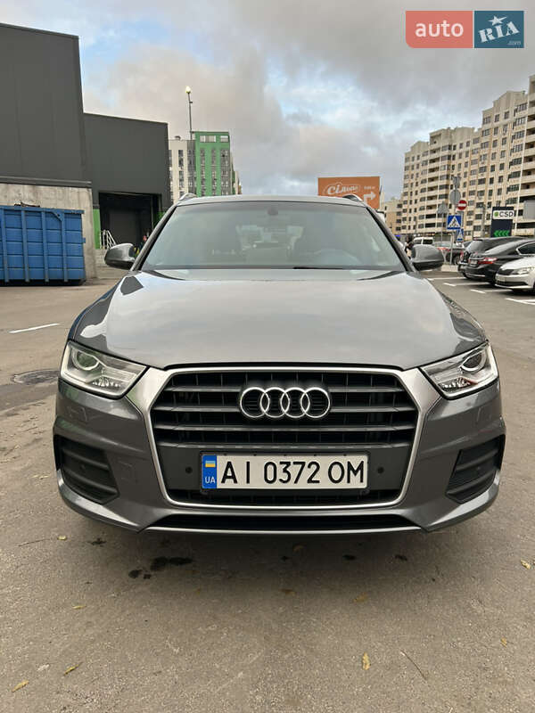 Позашляховик / Кросовер Audi Q3 2016 в Києві