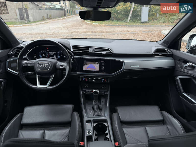 Позашляховик / Кросовер Audi Q3 2021 в Києві фото 22 Позашляховик / Кросовер Audi Q3 2021 в Києві