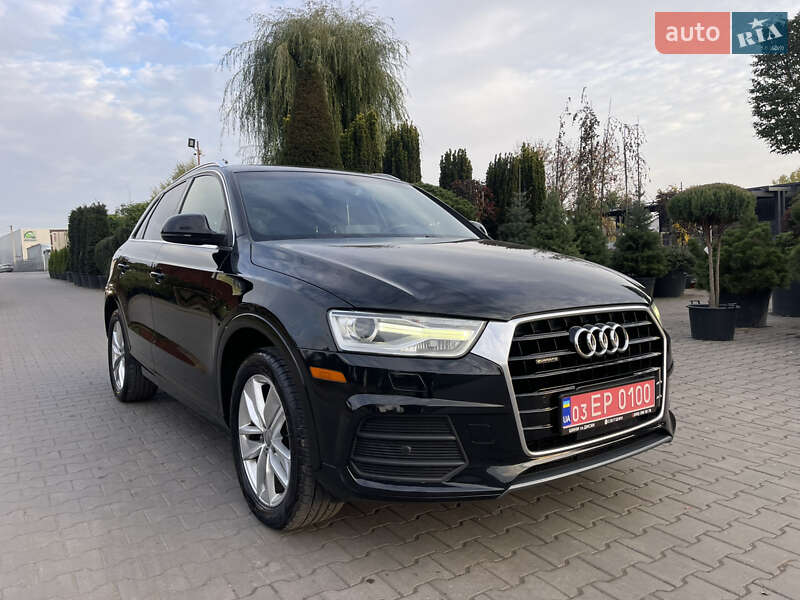 Позашляховик / Кросовер Audi Q3 2016 в Луцьку
