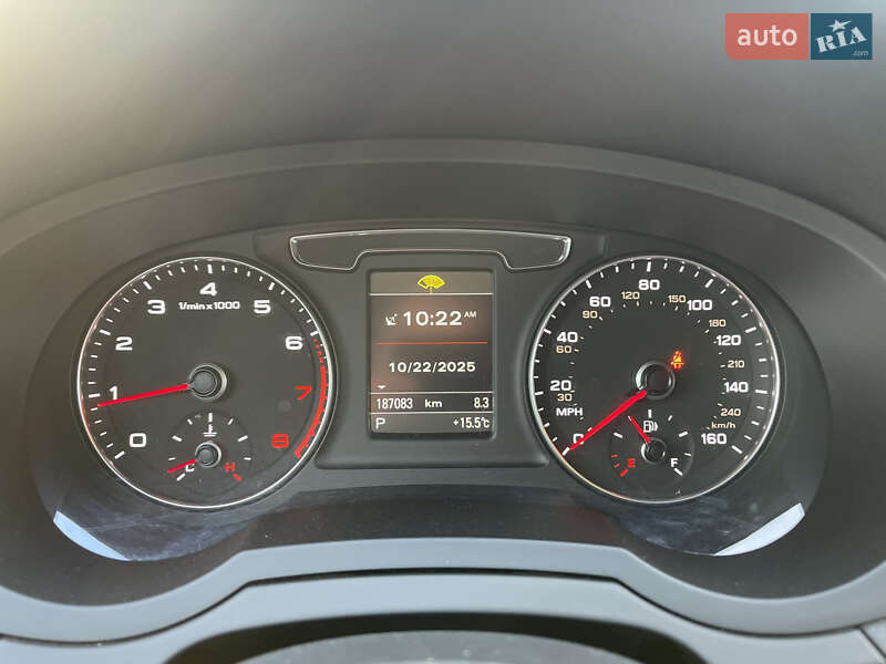 Позашляховик / Кросовер Audi Q3 2016 в Луцьку