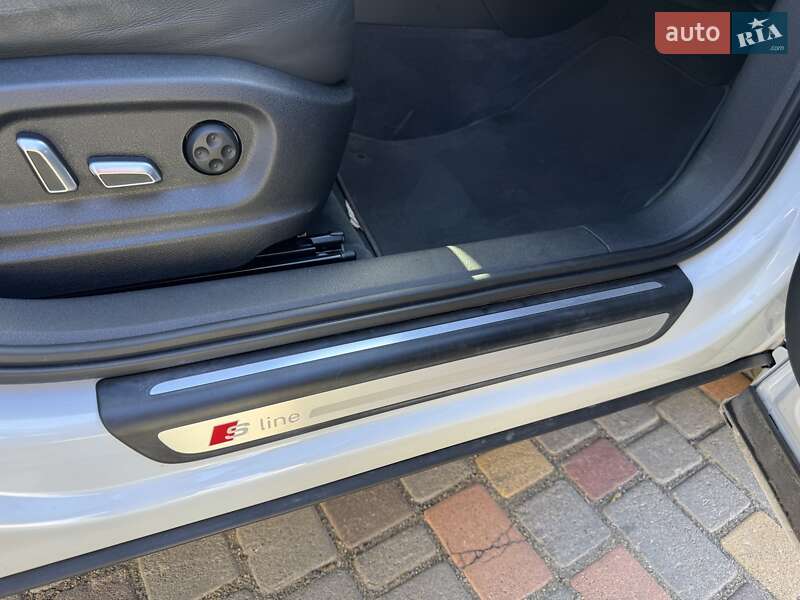 Позашляховик / Кросовер Audi Q3 2015 в Овідіополі