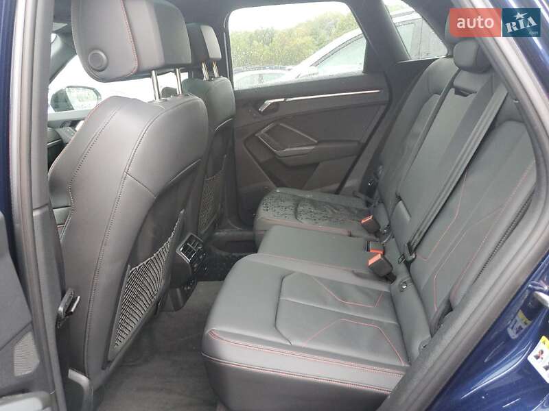 Позашляховик / Кросовер Audi Q3 2025 в Львові фото 11 Позашляховик / Кросовер Audi Q3 2025 в Львові