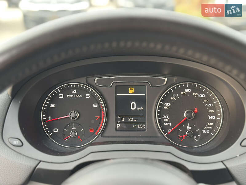 Внедорожник / Кроссовер Audi Q3 2016 в Харькове фото 28 Внедорожник / Кроссовер Audi Q3 2016 в Харькове