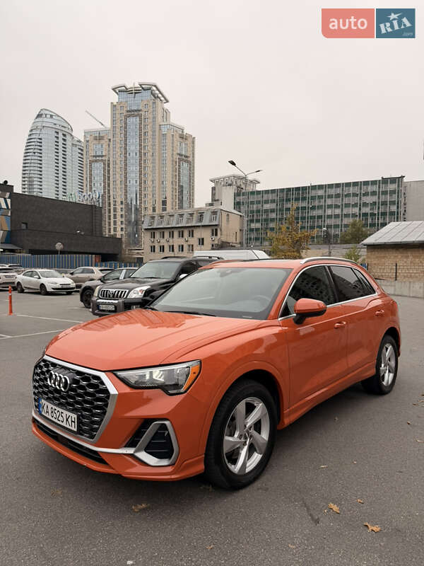 Позашляховик / Кросовер Audi Q3 2019 в Києві фото 9 Позашляховик / Кросовер Audi Q3 2019 в Києві